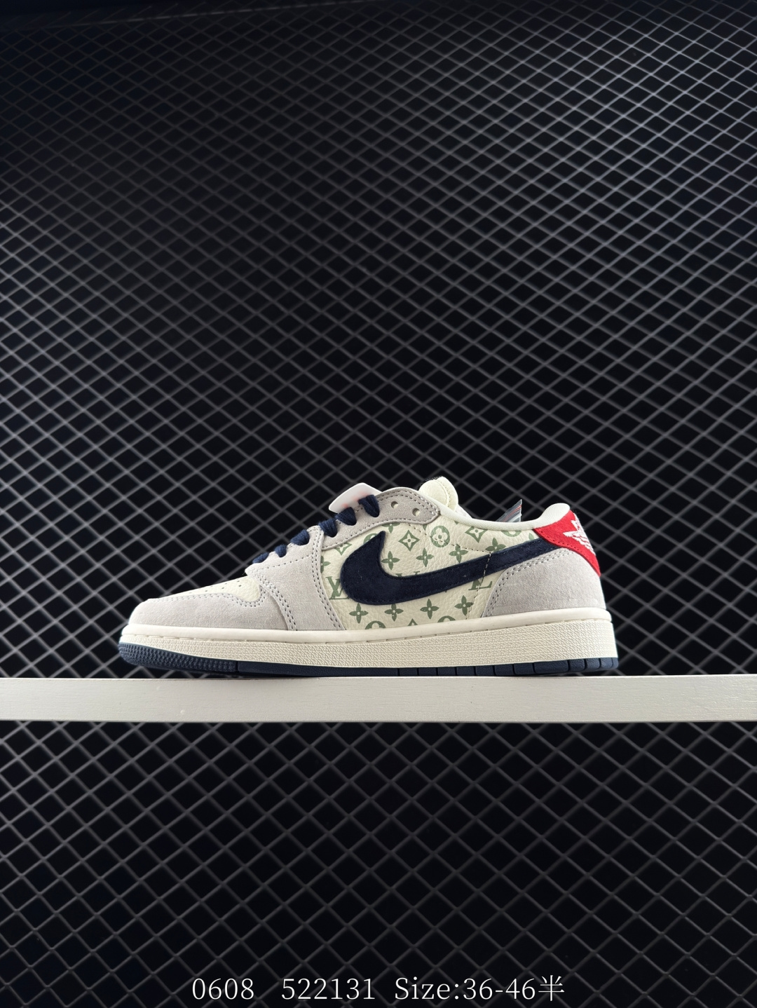 Travis Scott x Air Jordan 1 ” Reverse Mocha “